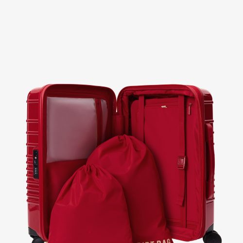 BEIS124525 LGCarryOn Red Product Interior 0759