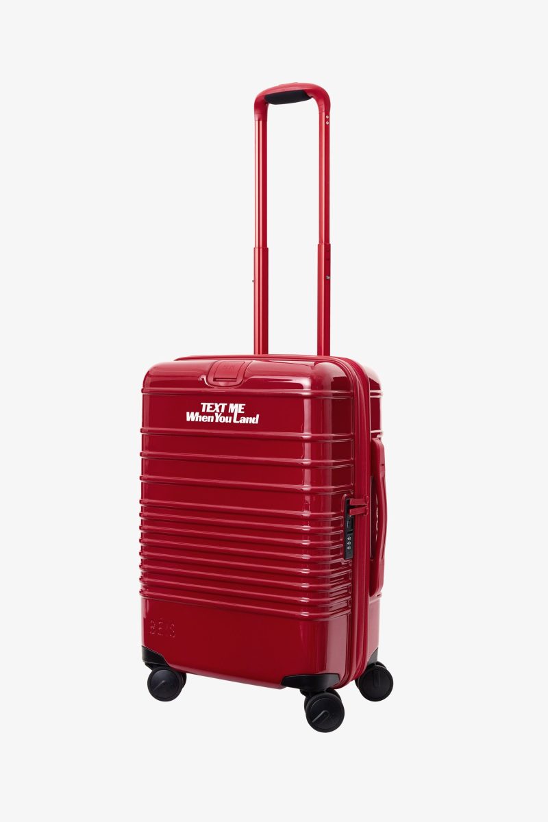 BEIS124525 LGCarryOn Red Product Side 0699