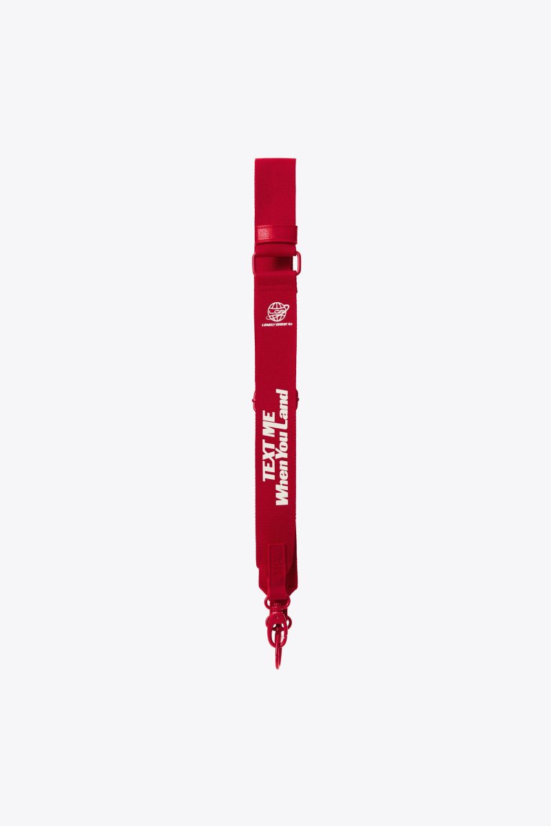 BEIS124531 LGGhostStrap Red Product 0816