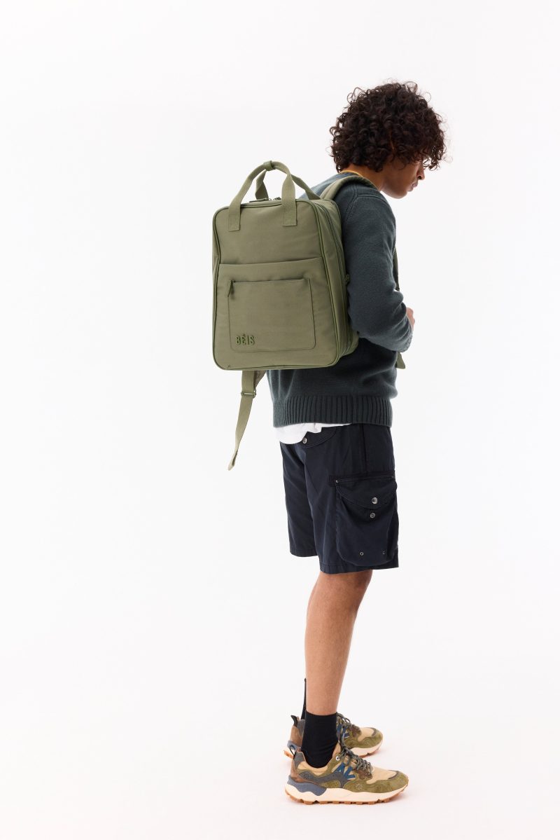 BEIS124685 Theexpandablebackpack Olive Model 0172 V1