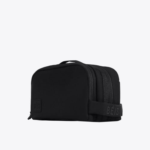 BEIS132503 TheToiletryBag Black product side 0495 V1