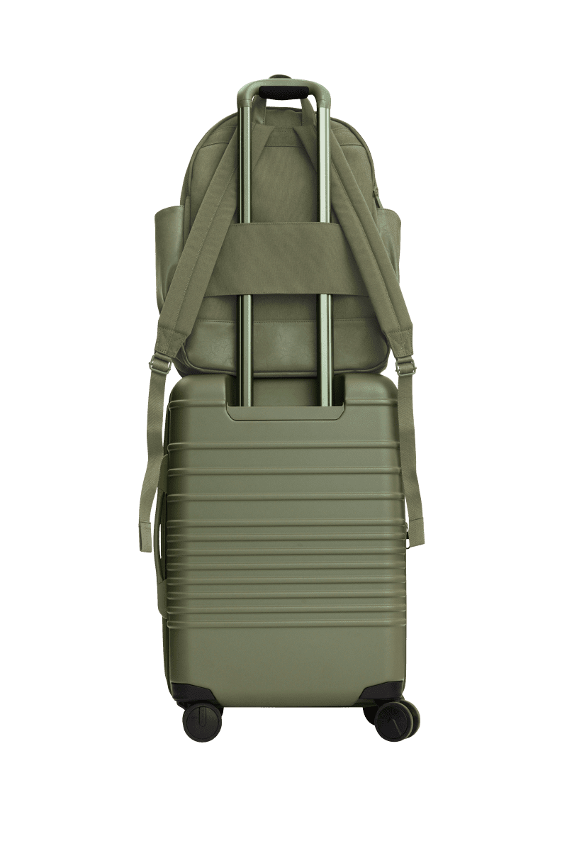 BEIS219156 Backpack Olive Product Trolly 1625 V2