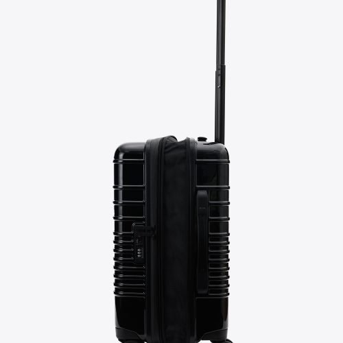 BEIS224537 GlossyCarryOnRoller Black Product SideExpanded 0142