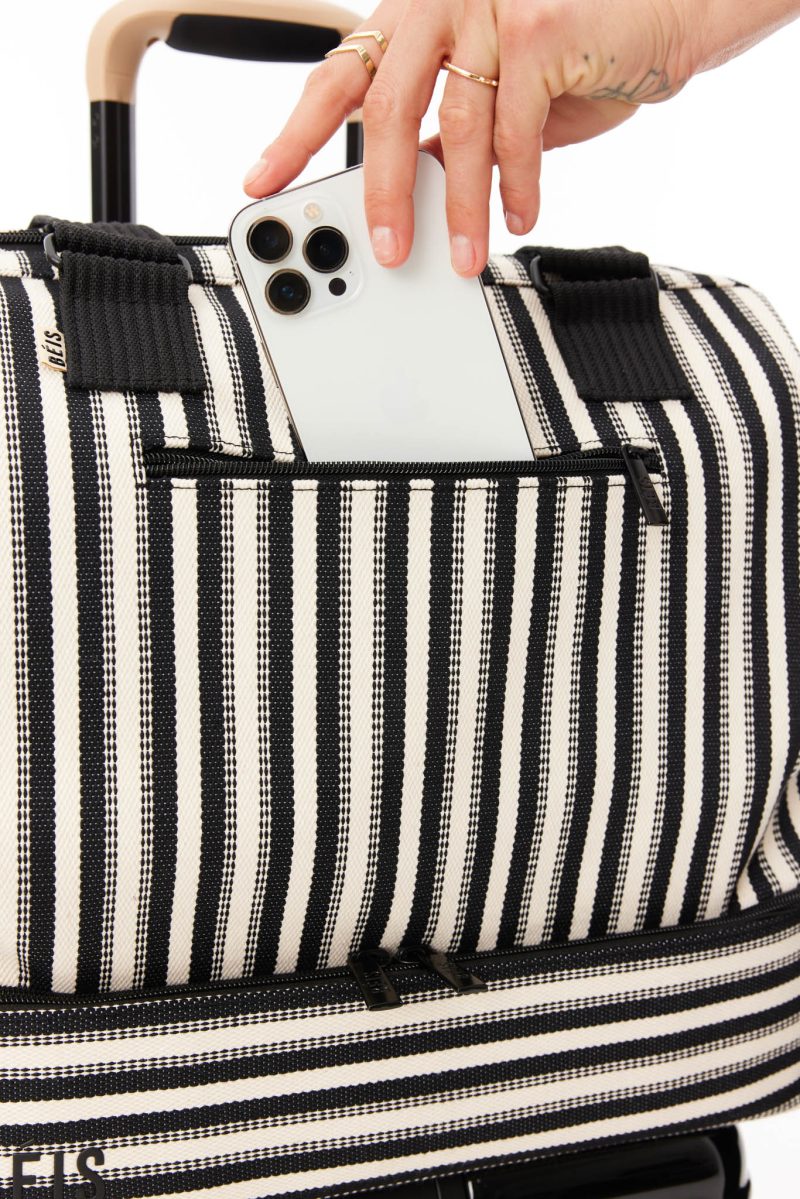 BEIS224574 StripedMiniWeekender Black Details 0257 2