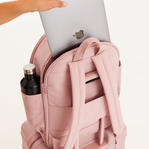 BEIS323462 ConvertibleMiniWeekender Navy Product Back 5211 0000 BEIS323457 TheBackpack AtlasPink Product Details 5639