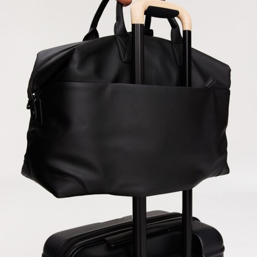 BEIS323481 PremiumDuffle Black Details 0671