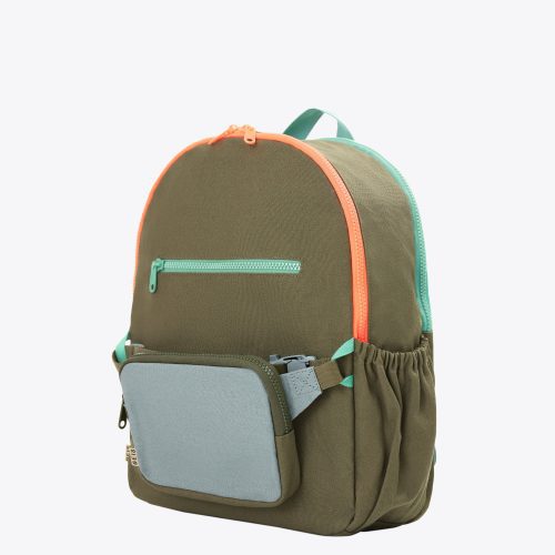 BEIS324556 TheKidsBackpackandBeltPouch Olive product side 2412 V3 84343727 c4d3 4a96 a214 10f55848fbac