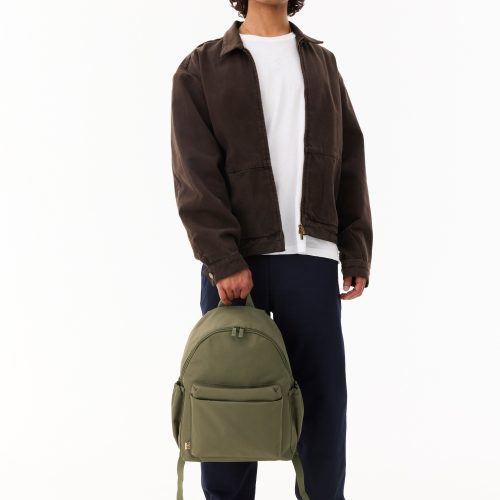 BEIS324701 Thebeisicsbackpack Olive Model 0534 V1