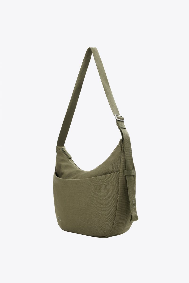 BEIS324787 TheCarryallCrossbody Olive product side 2190 V3