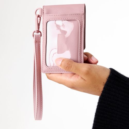 BEIS324852 TheIDWristlet AtlasPink Details 0476 V1