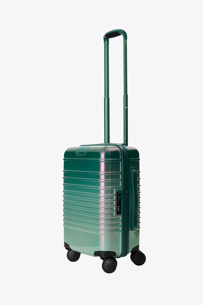 BEIS424850 TheSmallCarryOnRoller WickedGreen product side 0139