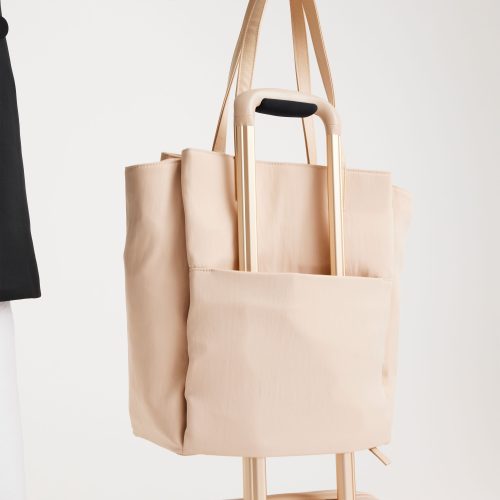 Untitled 1 0000s 0134 BEIS323436 CommuterTote Beige details 2823