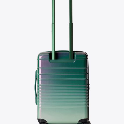 wickedresized 0059 BEIS424675 TheCarryOnRoller WickedGreen product front 0989 V1