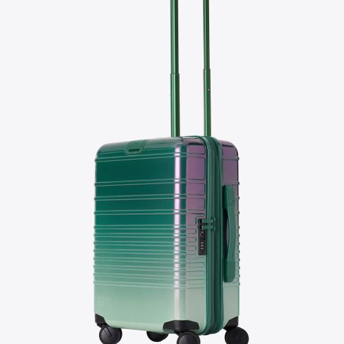 wickedresized 0060 BEIS424675 TheCarryOnRoller WickedGreen product front 0987 V1